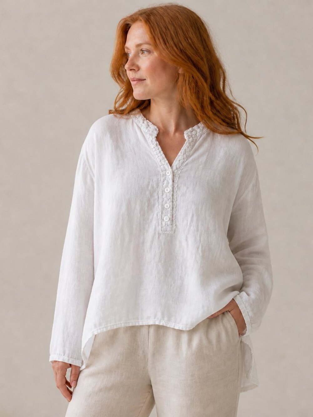 Victor Borghese Italy Women's White Lace Shoulder Button Blouse Size M
